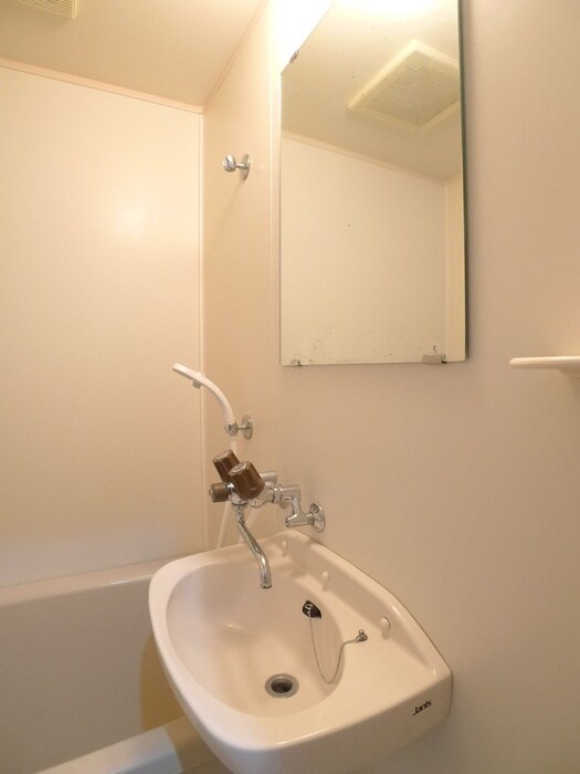 物件内観写真12　(洗面)