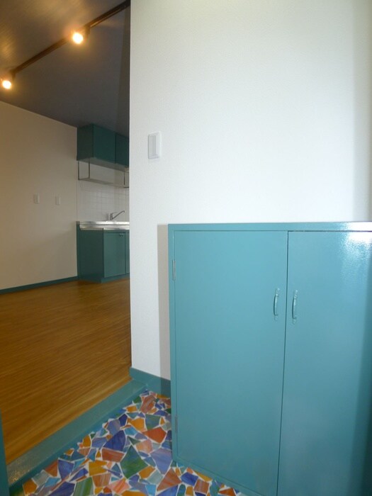 物件内観写真17　(玄関)