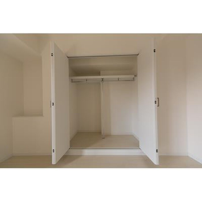 物件内観写真18　(収納)