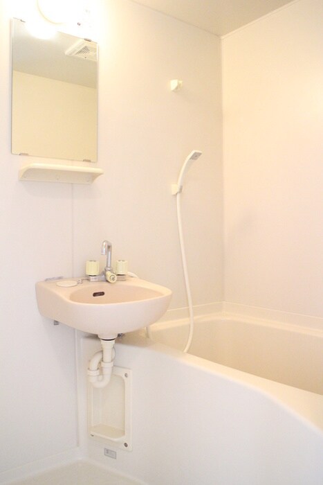 物件内観写真9　(バス／シャワールーム等)