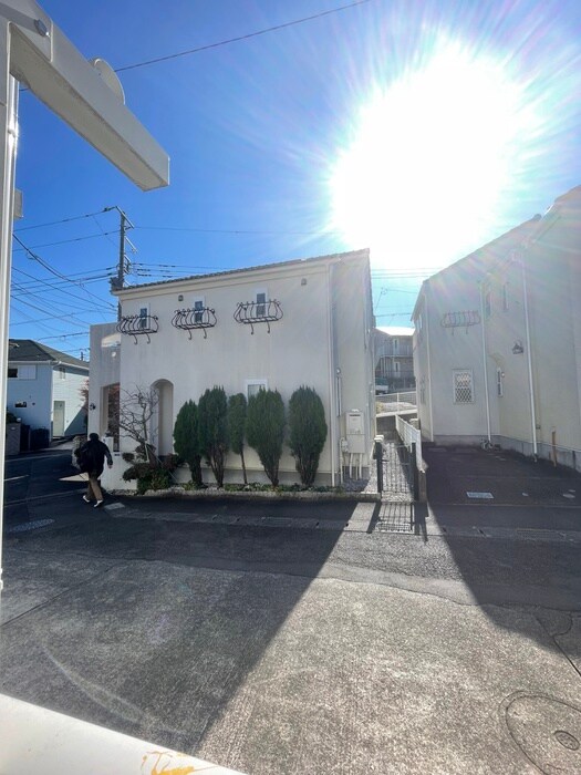 物件内観写真14　(室内からの展望)