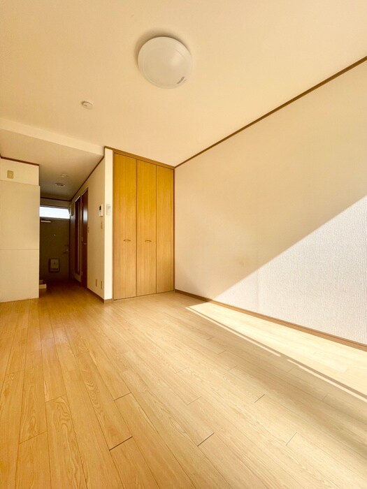 物件内観写真18　(内観写真)