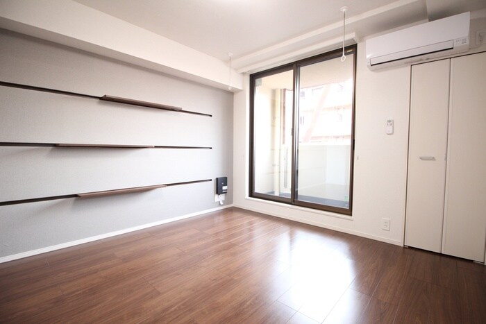 物件内観写真15　(居室)