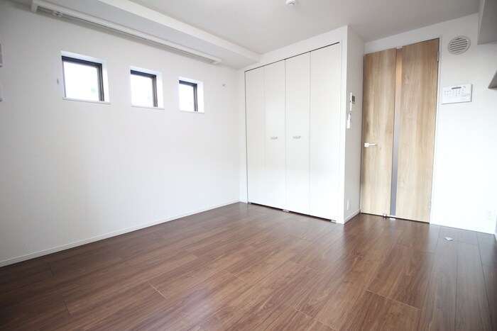 物件内観写真21　(居室)