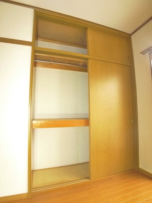 物件内観写真10　(収納)