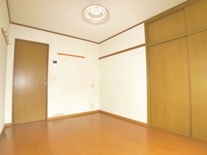 物件内観写真15　(居室)