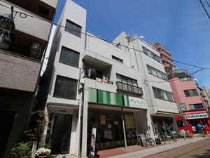 ハイツ佐藤外観写真