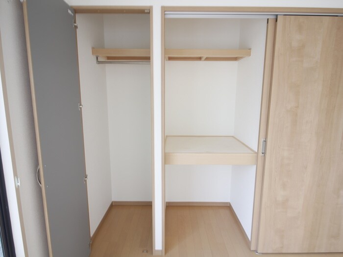 物件内観写真7　(収納)