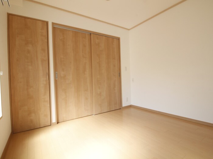 物件内観写真18　(居室)