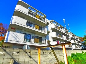 ヒルズハピネス外観写真