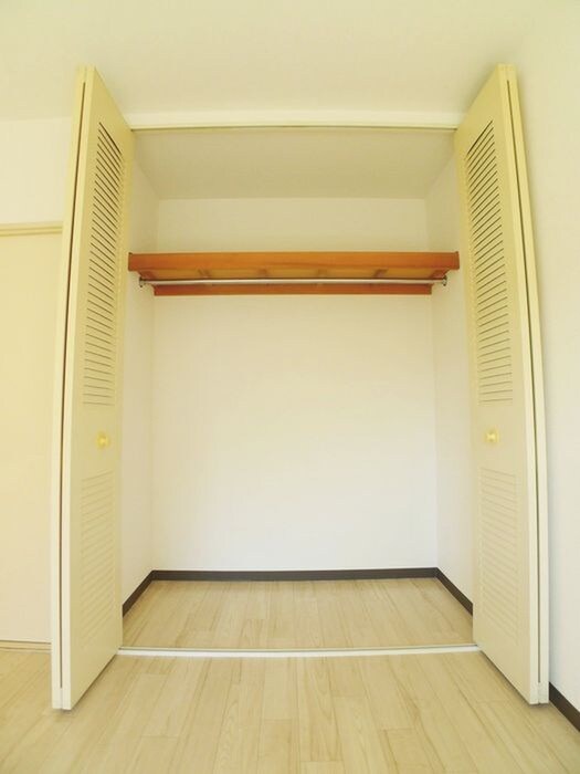 物件内観写真13　(収納)