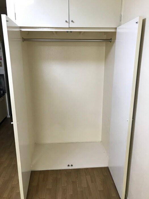 物件内観写真10　(収納)