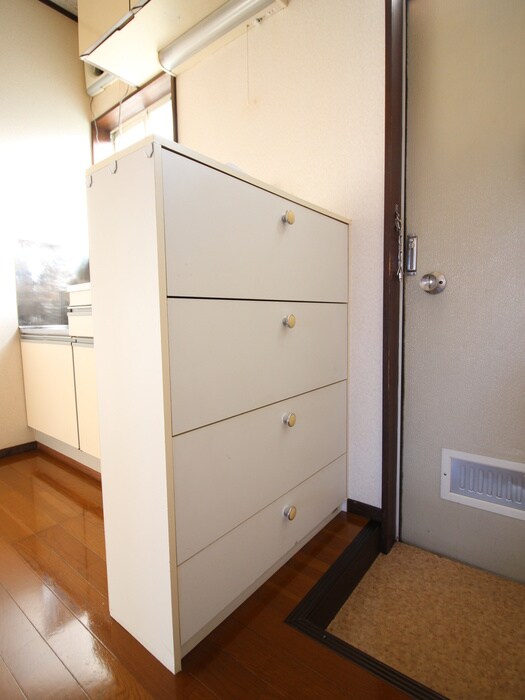 物件内観写真15　(靴箱)