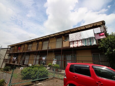 学園ハイム１号棟外観写真