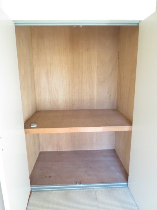 物件内観写真15　(収納)