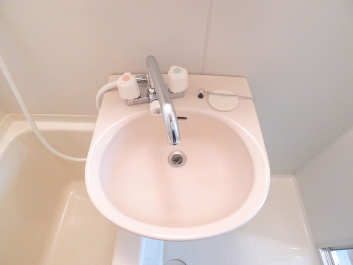 物件内観写真9　(洗面)