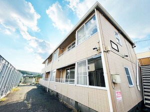 第２サンハイツ市川外観写真
