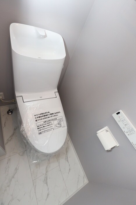 物件内観写真12　(トイレ)