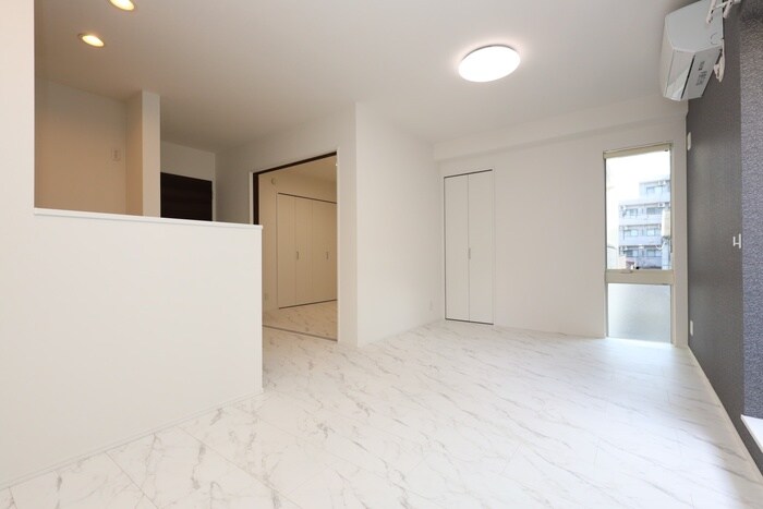 物件内観写真18　(居室)