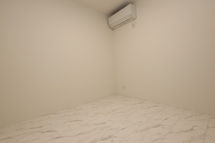 物件内観写真21　(居室)