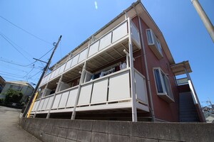 ハイスト－ンハイツ外観写真