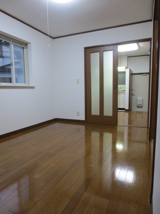 物件内観写真7　(居室)