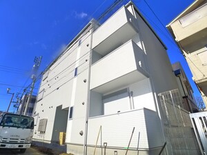 Lusso 東本町外観写真