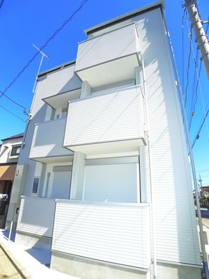 Lusso 東本町外観写真