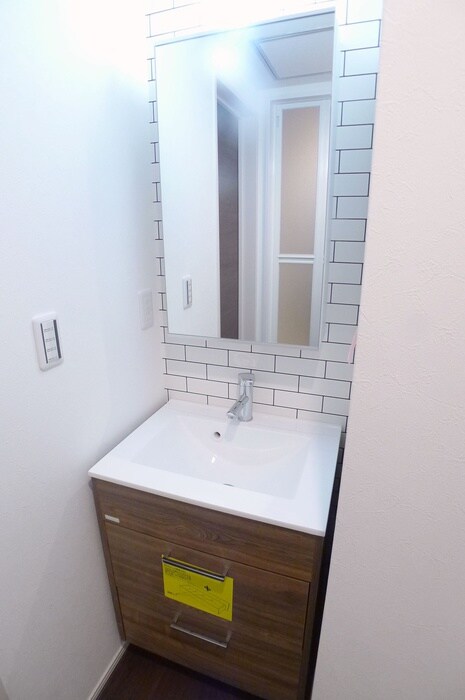 物件内観写真10　(洗面)