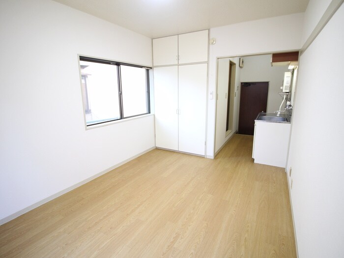 物件内観写真10　(内観写真)