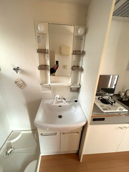 物件内観写真10　(洗面)