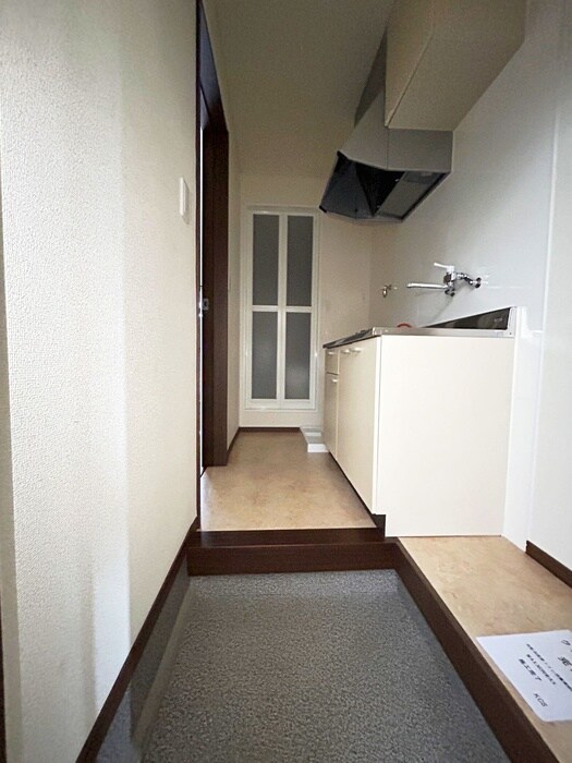 物件内観写真18　(廊下)