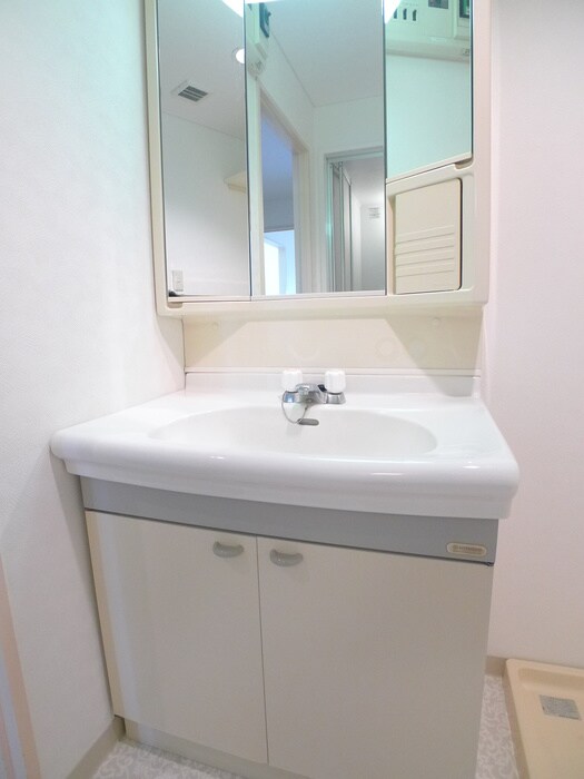 物件内観写真8　(洗面)