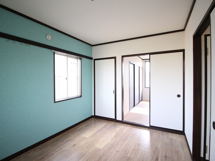 物件内観写真9　(居室)