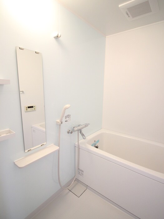 物件内観写真13　(バス／シャワールーム等)