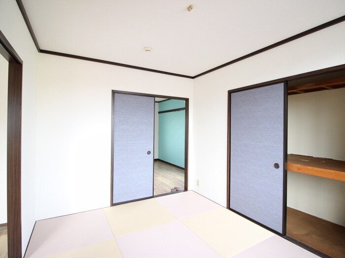 物件内観写真21　(居室)