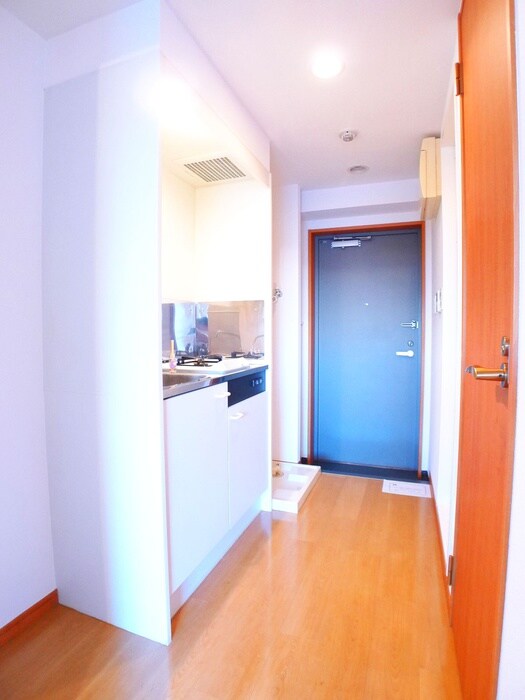 物件内観写真15　(廊下)