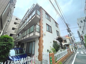 レーベンハウス外観写真