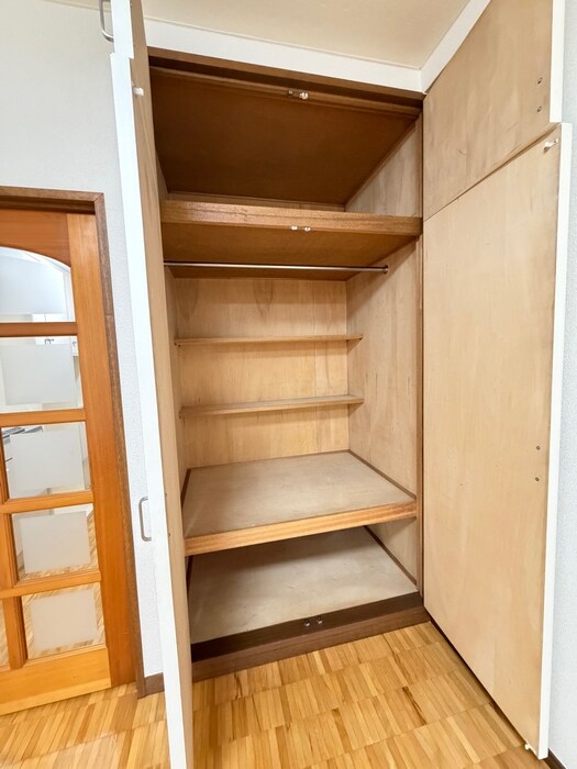 物件内観写真9　(収納)