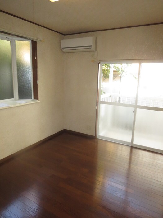 物件内観写真9　(居室)