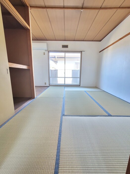 物件内観写真7　(居室)