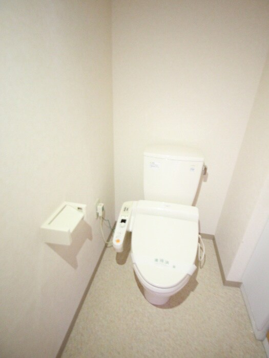 物件内観写真12　(トイレ)