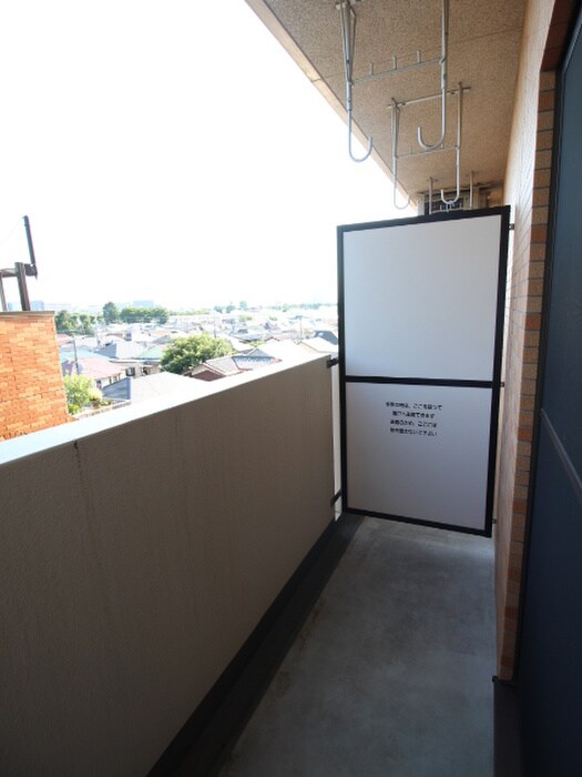 物件内観写真18　(ベランダ・バルコニー)