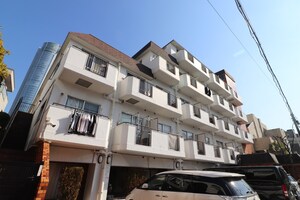 クラウン西麻布（401）外観写真