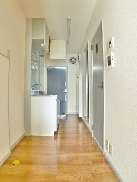 物件内観写真22　(玄関)