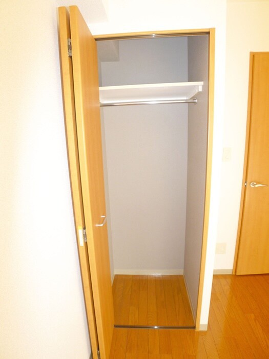 物件内観写真8　(収納)