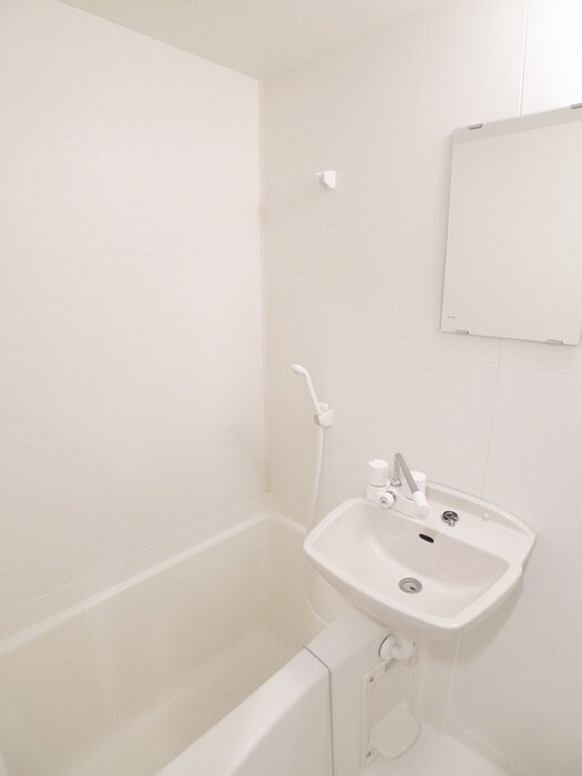 物件内観写真11　(バス／シャワールーム等)