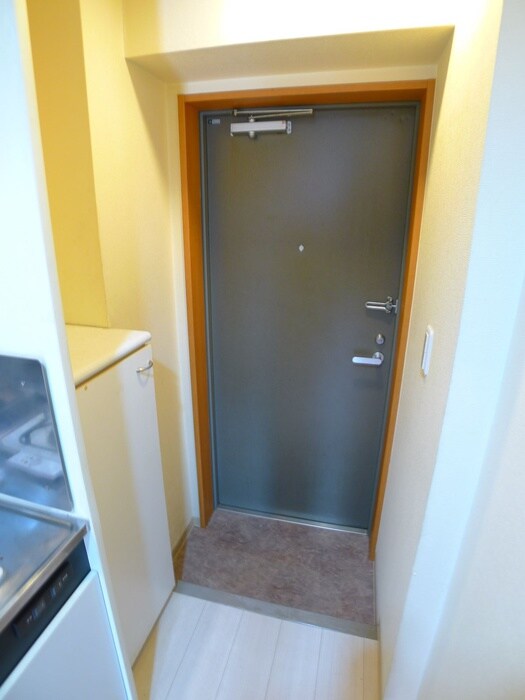 物件内観写真19　(玄関)