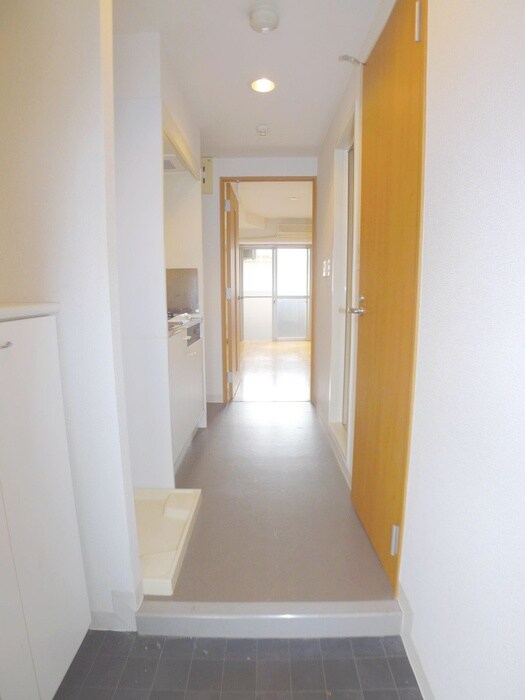 物件内観写真20　(玄関)