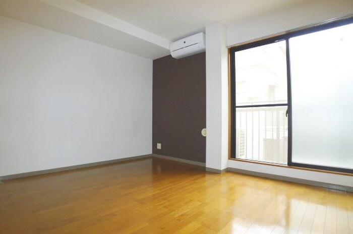 物件内観写真13　(居室)